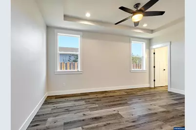1040 2nd St, Gervais, OR 97026 - Photo 16