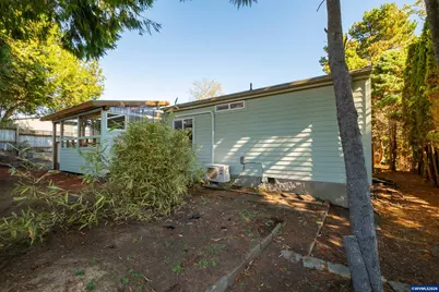 1410 SW Forest Pkw, Waldport, OR 97394 - Photo 44