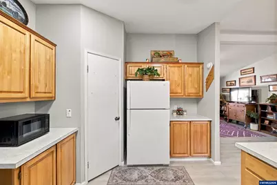 1410 SW Forest Pkw, Waldport, OR 97394 - Photo 14