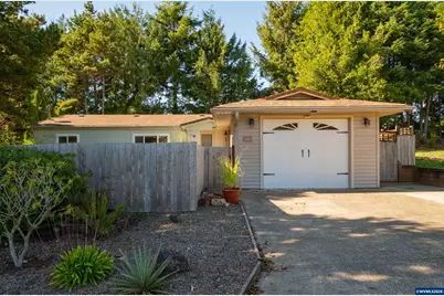 1410 SW Forest Pkw, Waldport, OR 97394 - Photo 46