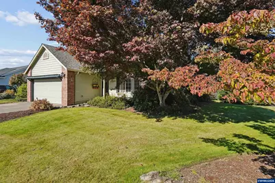 1481 E Burnett St, Stayton, OR 97383 - Photo 6