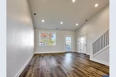 1050 2nd St, Gervais, OR 97026 - Photo 4
