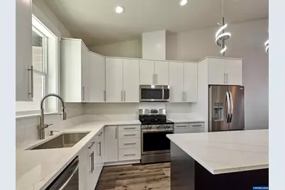 1050 2nd St, Gervais, OR 97026 - Photo 10