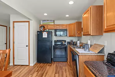 455 W Washington St, Stayton, OR 97383 - Photo 26