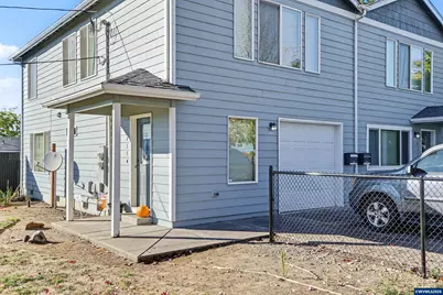 455 W Washington St, Stayton, OR 97383 - Photo 2