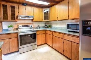 36418 Kings Valley Hwy, Philomath, OR 97370 - Photo 8