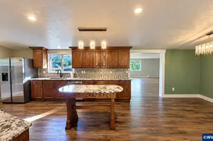 10646 Sunnyside Rd SE, Jefferson, OR 97352 - Photo 16