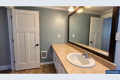 10646 Sunnyside Rd SE, Jefferson, OR 97352 - Photo 20