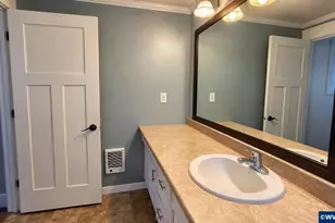 10646 Sunnyside Rd SE, Jefferson, OR 97352 - Photo 20