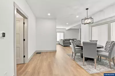 437 NE Fargo St, Portland, OR 97212 - Photo 10