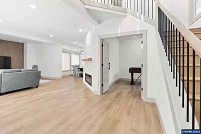 437 NE Fargo St, Portland, OR 97212 - Photo 4