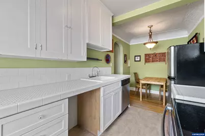 711 NE Randall #301 Av, Portland, OR 97232 - Photo 14