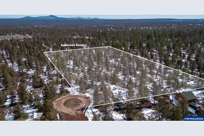 17515 Ivy Ln, Sisters, OR 97759 - Photo 1