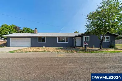 353 NE Balm St, Sheridan, OR 97378 - Photo 1