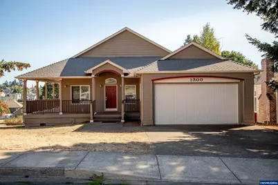 1300 29th Ct NW, Salem, OR 97304 - Photo 1