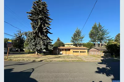 5203 7th Av NE, Keizer, OR 97303 - Photo 1