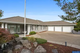 2467 Crestmont Cir S, Salem, OR 97302 - Photo 1