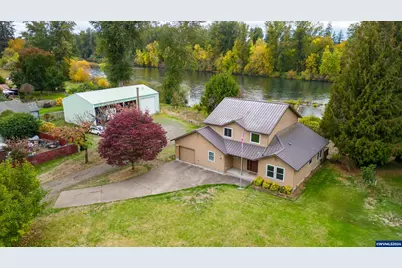 462 Main St, Jefferson, OR 97352 - Photo 1