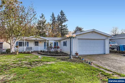 1890 Woodland Av, Woodburn, OR 97071 - Photo 1