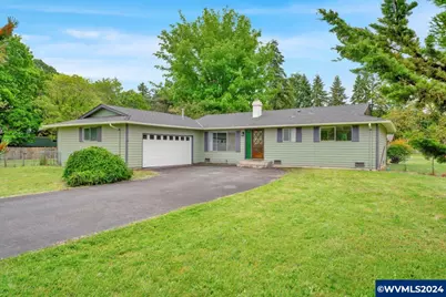 560 SE Corliss Av, Corvallis, OR 97333 - Photo 1