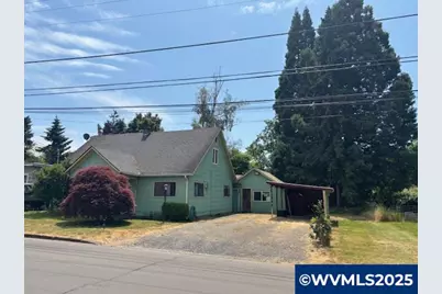 600 Whittier St, Silverton, OR 97381 - Photo 1