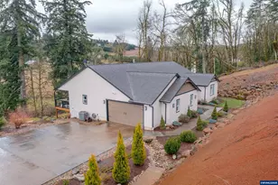 7428 Stilson Ln S, Salem, OR 97306 - Photo 1