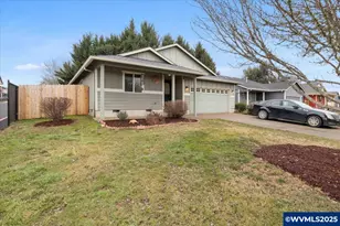 462 SE Pine Pl, Dallas, OR 97338 - Photo 1