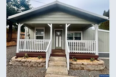 520 W Holley Rd, Sweet Home, OR 97386 - Photo 1