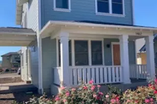 1462 Ash Creek Dr E, Monmouth, OR 97361 - Photo 1