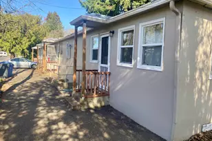 952 Gaines St NE, Salem, OR 97301 - Photo 1