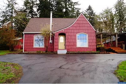 38010 Golden Valley Dr Dr, Lebanon, OR 97355 - Photo 1