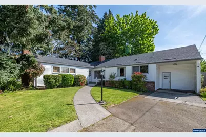 495 Carlson Dr, Lebanon, OR 97355 - Photo 1