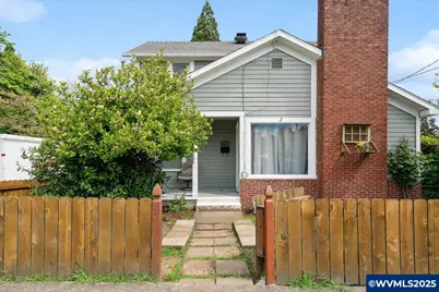 542 SE Jefferson St, Dallas, OR 97338 - Photo 1