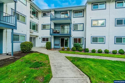 950 Evergreen #130 Rd, Woodburn, OR 97071 - Photo 1