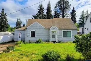 246 Salem Heights Ave S, Salem, OR 97302 - Photo 1