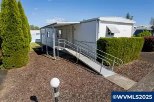 1501 SW Baker St, McMinnville, OR 97128 - Photo 1