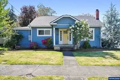 220 Adams Av, Silverton, OR 97381 - Photo 1