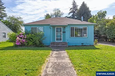 647 7th Av, Sweet Home, OR 97386 - Photo 1