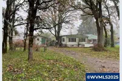 1894 Oak St SE, Jefferson, OR 97352 - Photo 1