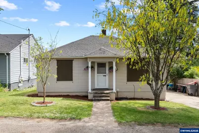 378 SW Oak St, Willamina, OR 97396 - Photo 1