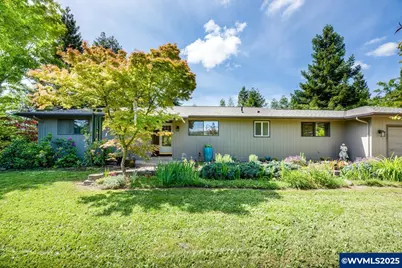 2250 NW Meadow Wood Dr, Albany, OR 97321 - Photo 1