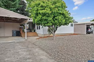 300 SE Lacreole Dr, Dallas, OR 97338 - Photo 1