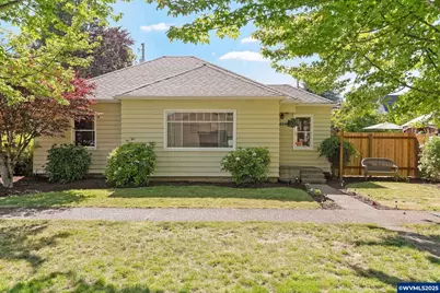 1039 SE Lewis St, Dallas, OR 97338 - Photo 1