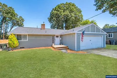 347 7th Av, Sweet Home, OR 97386 - Photo 1