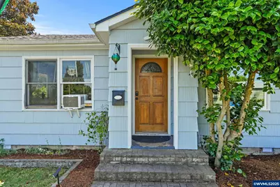 915 N Douglas Av, Stayton, OR 97383 - Photo 1