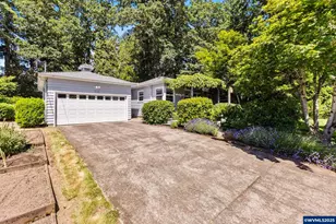 815 Kingwood Dr NW, Salem, OR 97304 - Photo 1