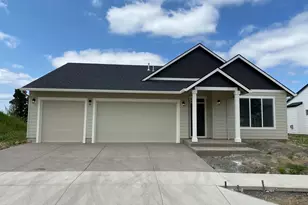 669 Parker Lp, Silverton, OR 97381 - Photo 1