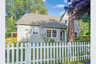 1450 19th St NE, Salem, OR 97301 - Photo 1