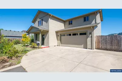 1208 Albatross Ct, Sweet Home, OR 97386 - Photo 1