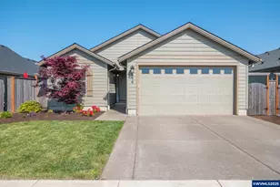 414 SE Ray St, Dallas, OR 97338 - Photo 1